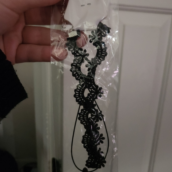 Choker necklace #4 - Picture 2 of 4